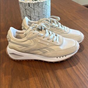 Reebok Cream Sneakers with Chunky Midsole and Minimalist Design